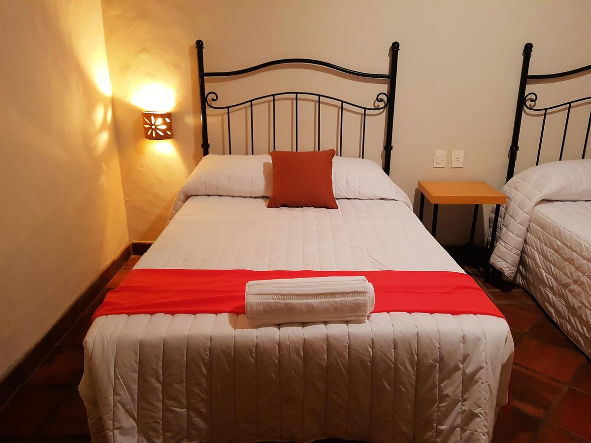 Puerta San Pedro Hotel ทลาคิวปาก ภายนอก รูปภาพ