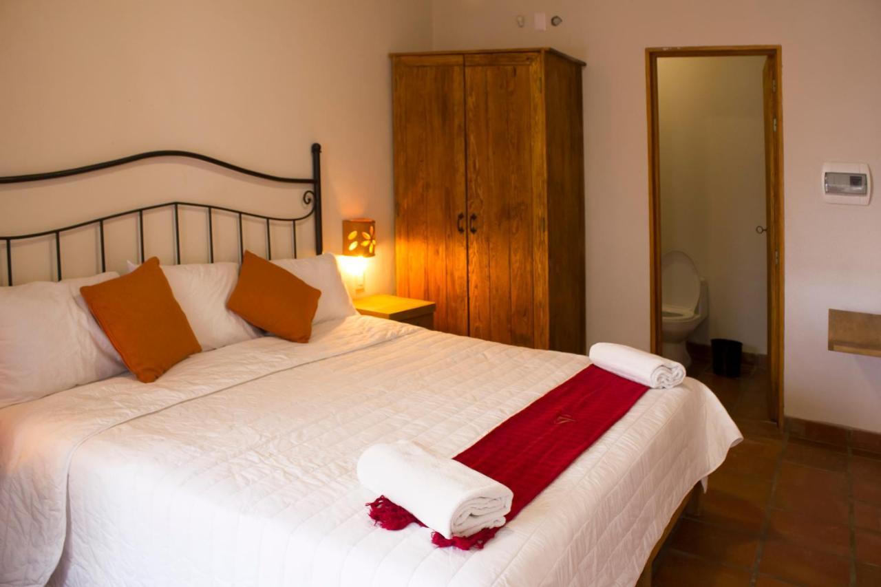 Puerta San Pedro Hotel ทลาคิวปาก ภายนอก รูปภาพ